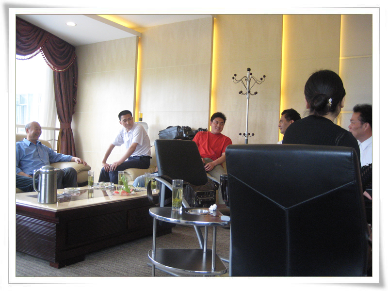 公司组织“五四”青年节活动