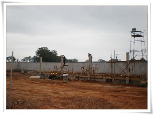 公司领导察看云南红河在建工程