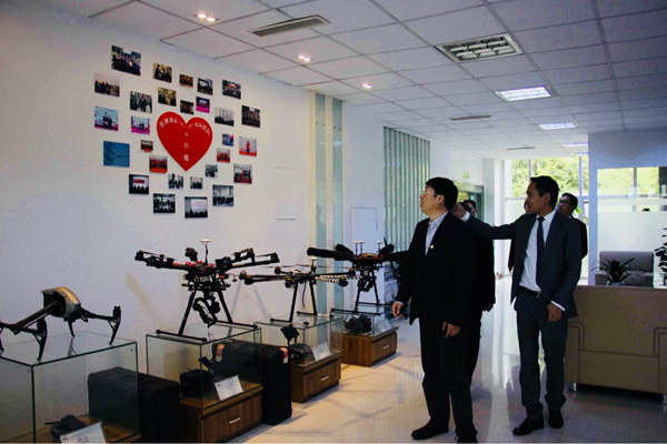 华润电力中西大区副总经理李曙光莅临集团总部参观