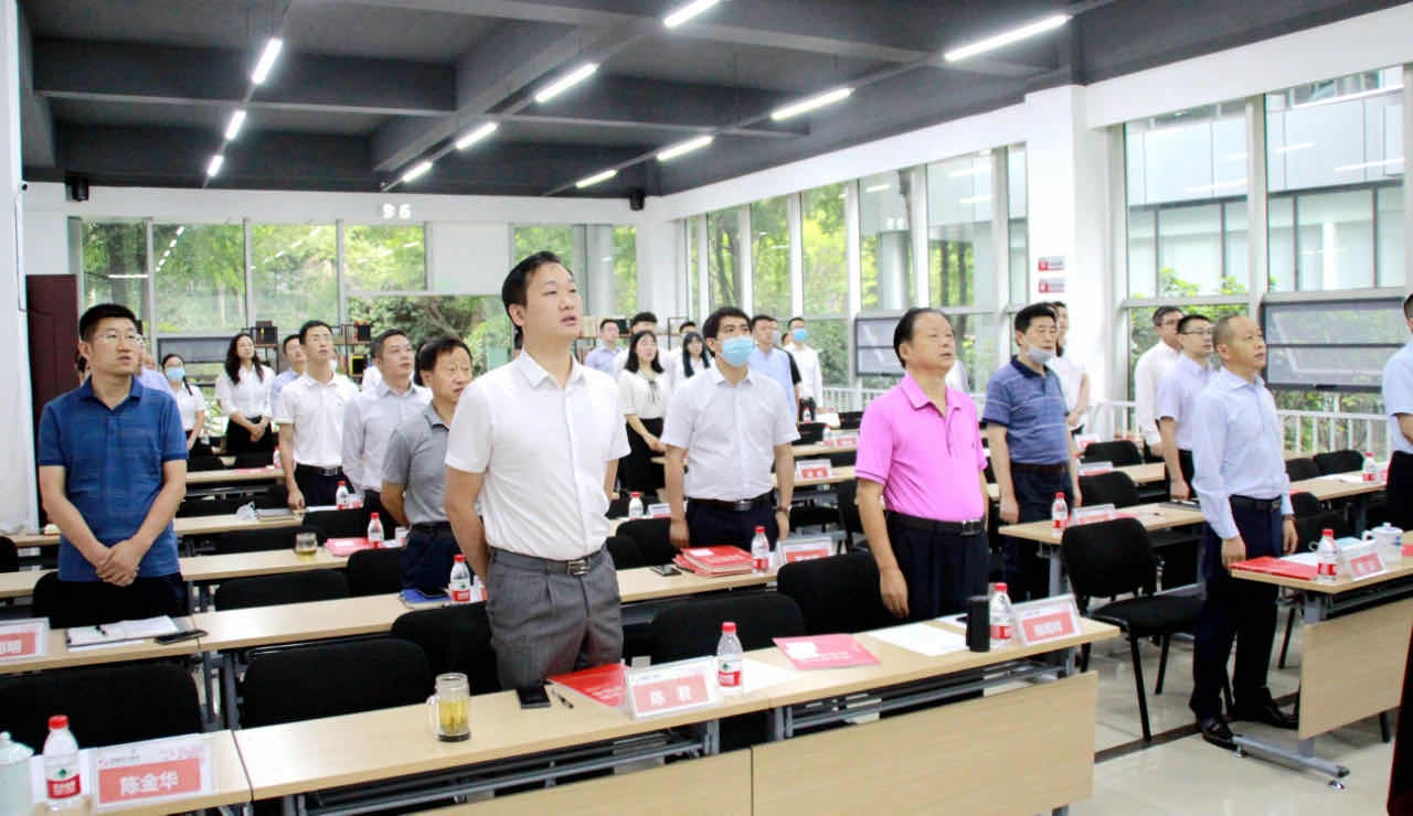 成蜀电力集团项目股份制目标责任书签订仪式顺利举行