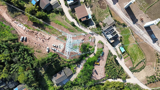 西渝高铁（广安段）超高压线路迁改攻坚战圆满收官