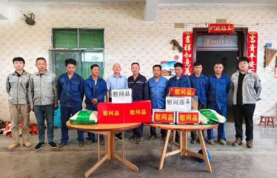 国网四川省电力公司超高压分公司领导莅临渝昆高铁锦苏直流迁改工程项目现场检查指导