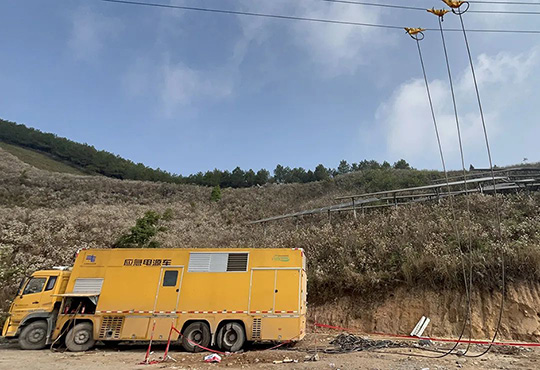 南弄光伏电站110kV线路工程顺利带电投运