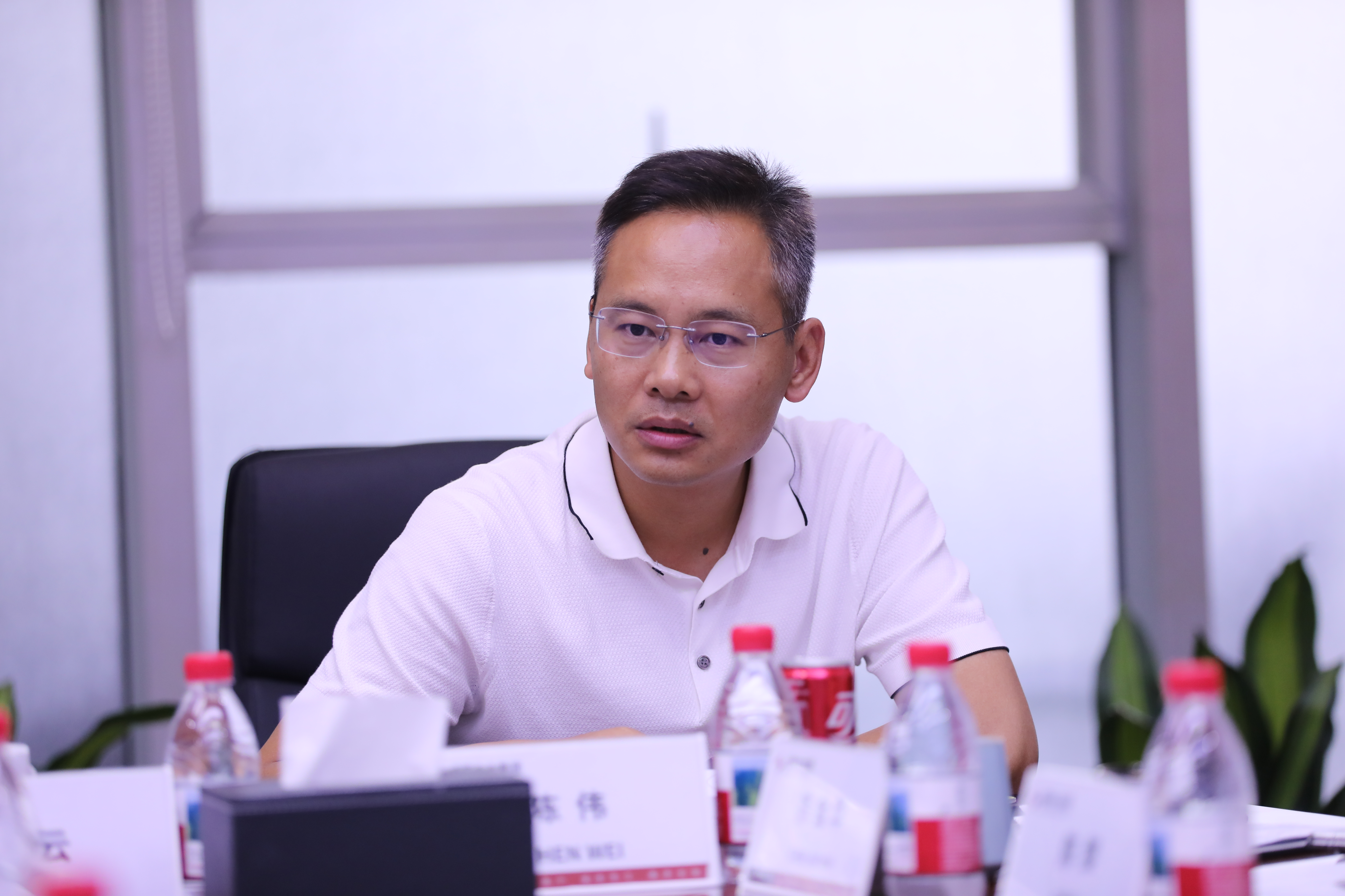 成蜀电力集团2025年高管年中会议圆满举行