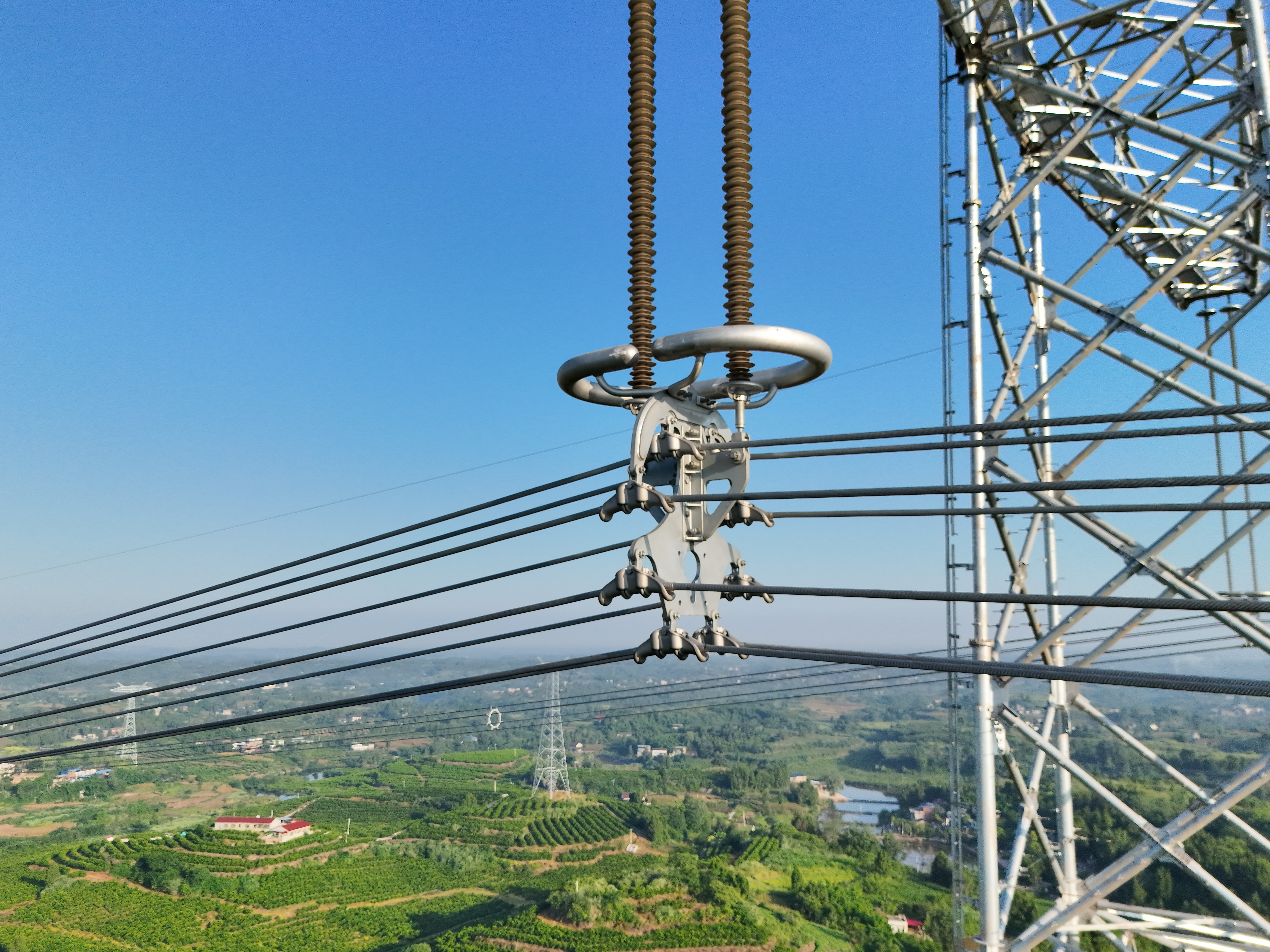 高温保供电，成蜀电力集团全力护航1000kV天岳一二线保电工程